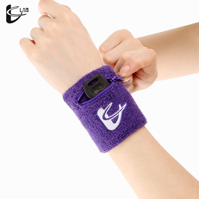 Sport Wristband with keyPouch Purple